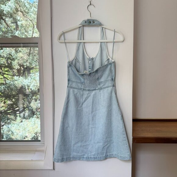 New Levis Janeesah Denim Jean Halter Short Mini Dress Button Light Wash Blue - Picture 6 of 13